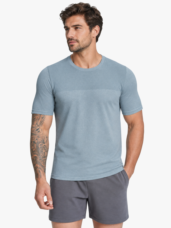 Funktionsshirt mit Mesh-Einsatz