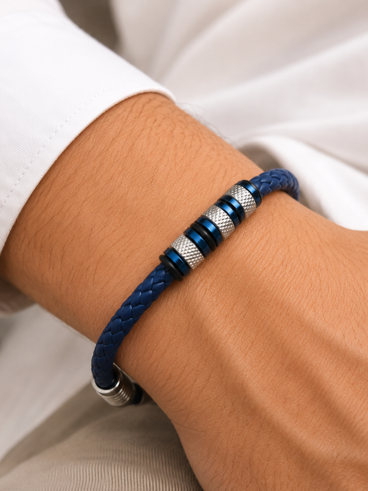Armband in Blau mit Edelstahl-Details