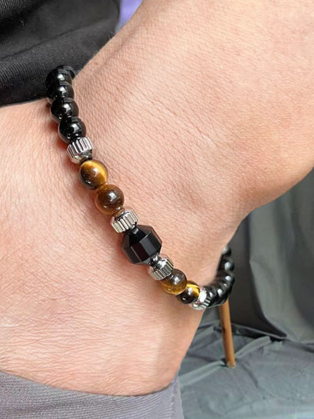 Armband Titan mit Tigenaugen Onyx