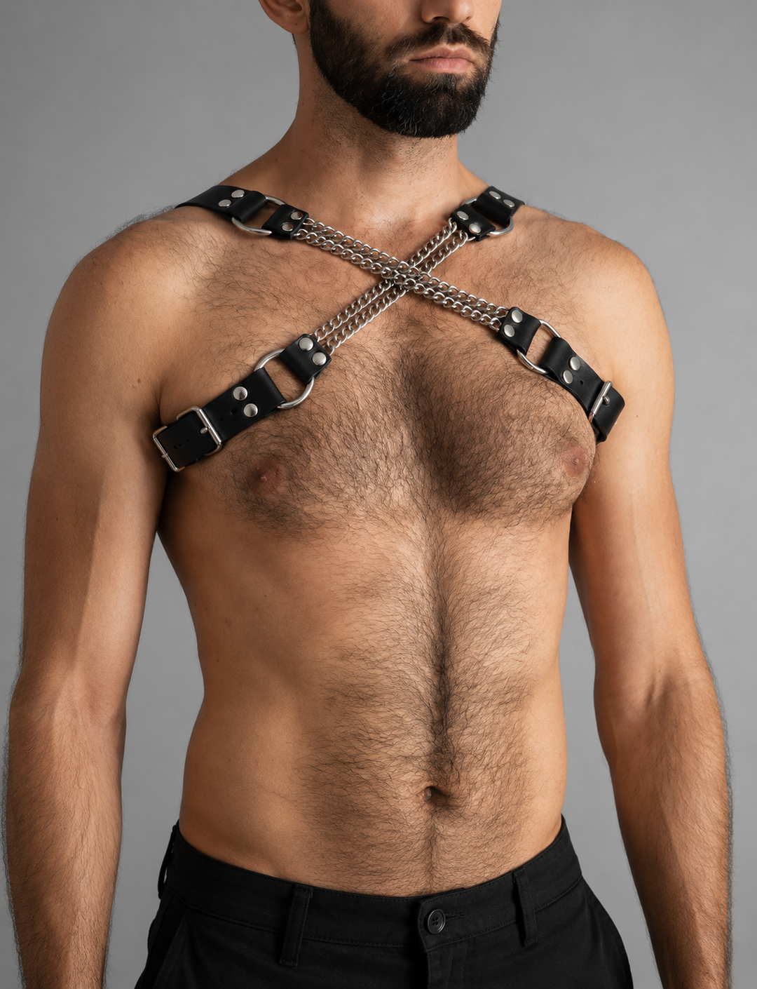Harness Schwarz mit Metallketten – Statement Body Harness für Party &amp; Clubwear