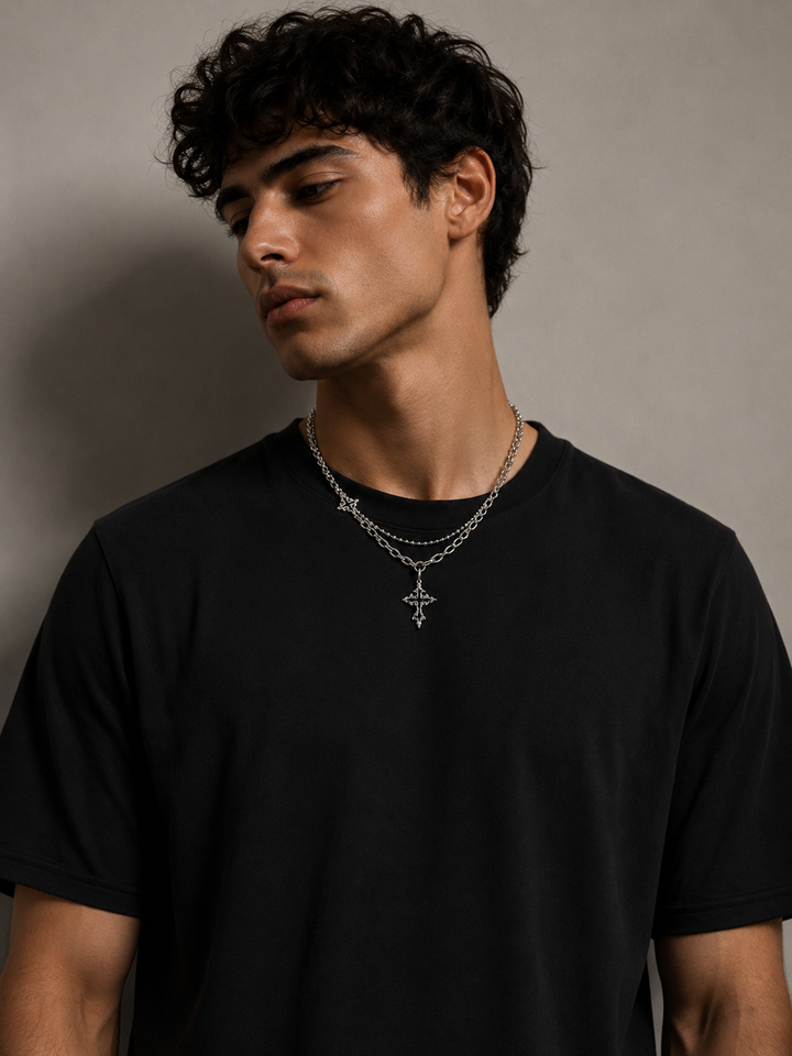 BIMONI Herren Halskette Silberfarben mit Kreuz Anhänger – Layered Chain im Gothic Style