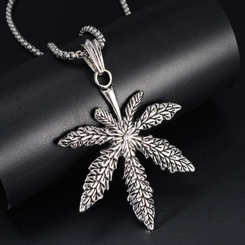 Saba Fashion Pendant Titanium steel - BEEMENSHOP